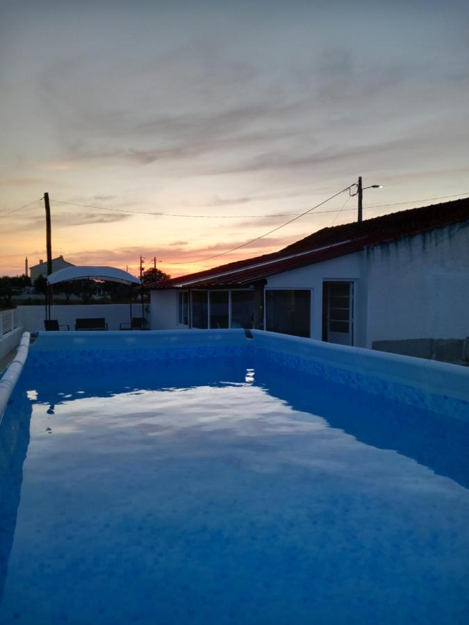 Snow Guest House Santarém Buitenkant foto